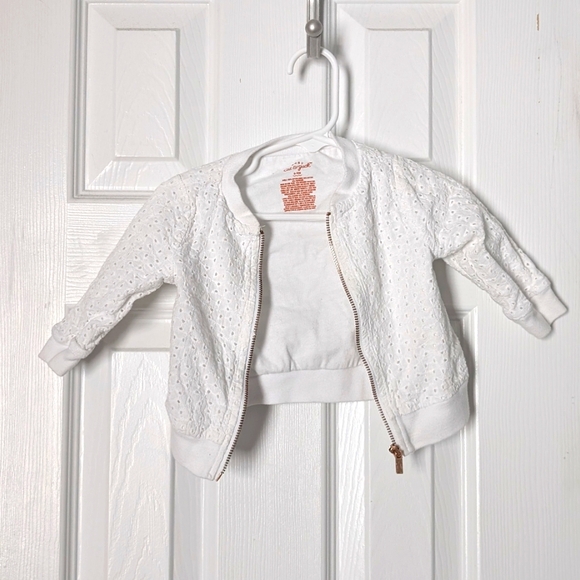 Cat & Jack Eyelet White Zip Jacket 6-9m - Picture 1 of 9